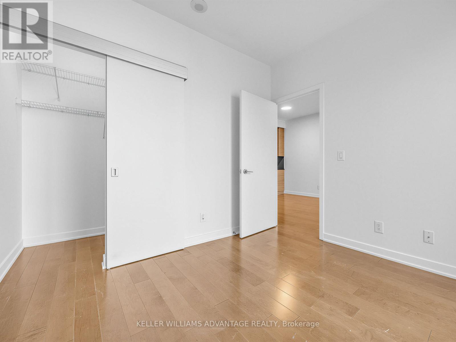 708 - 1 Market Street, Toronto, Ontario  M5R 2E2 - Photo 12 - C12872218