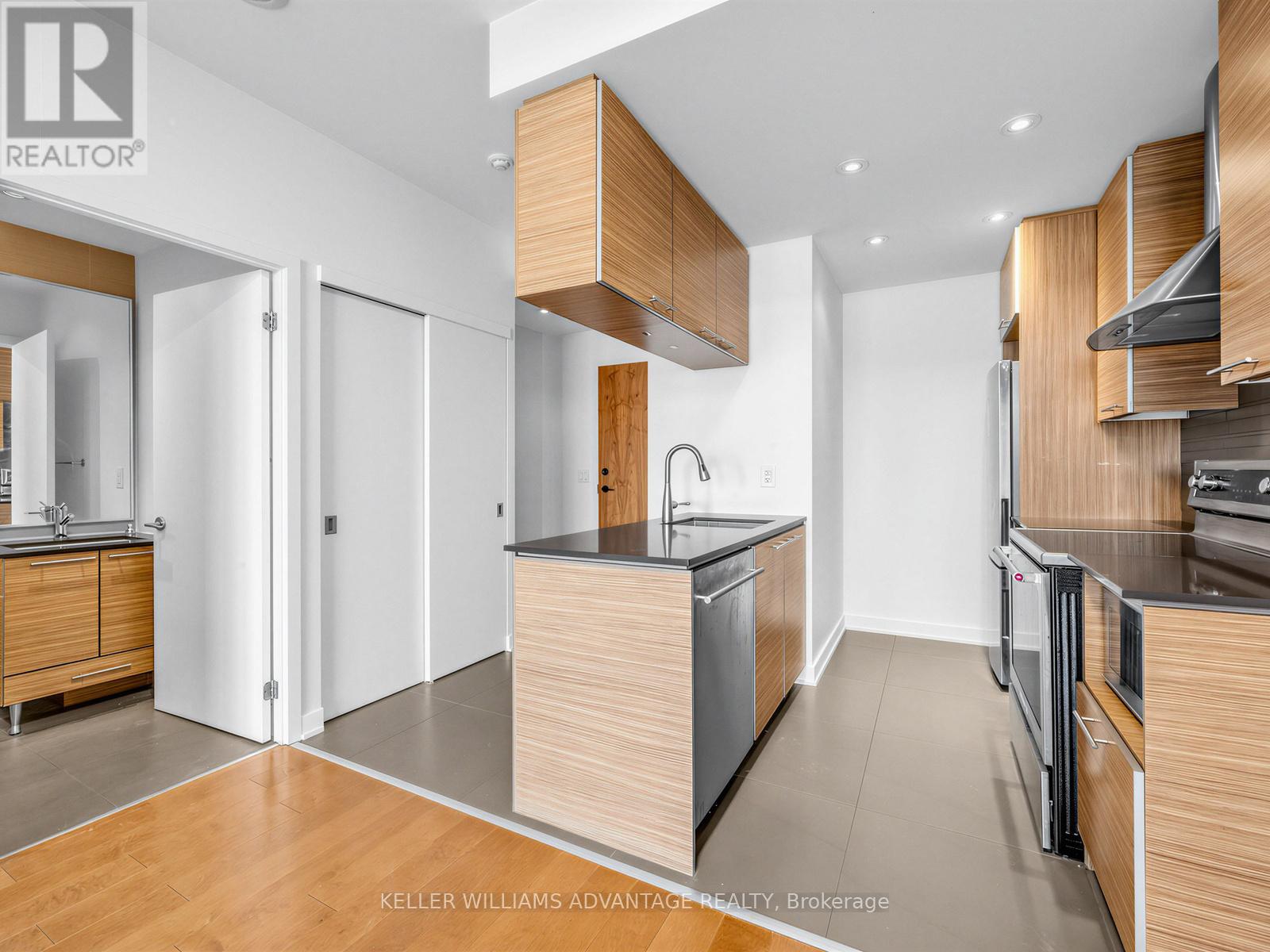 708 - 1 Market Street, Toronto, Ontario  M5R 2E2 - Photo 23 - C12872218