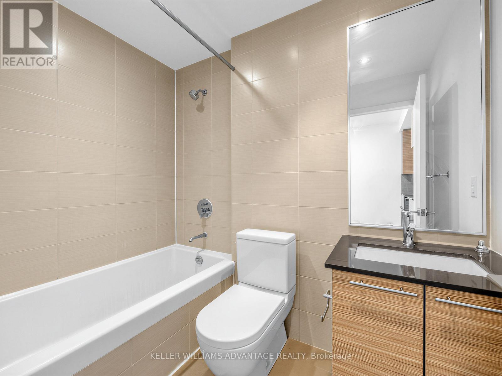 708 - 1 Market Street, Toronto, Ontario  M5R 2E2 - Photo 27 - C12872218