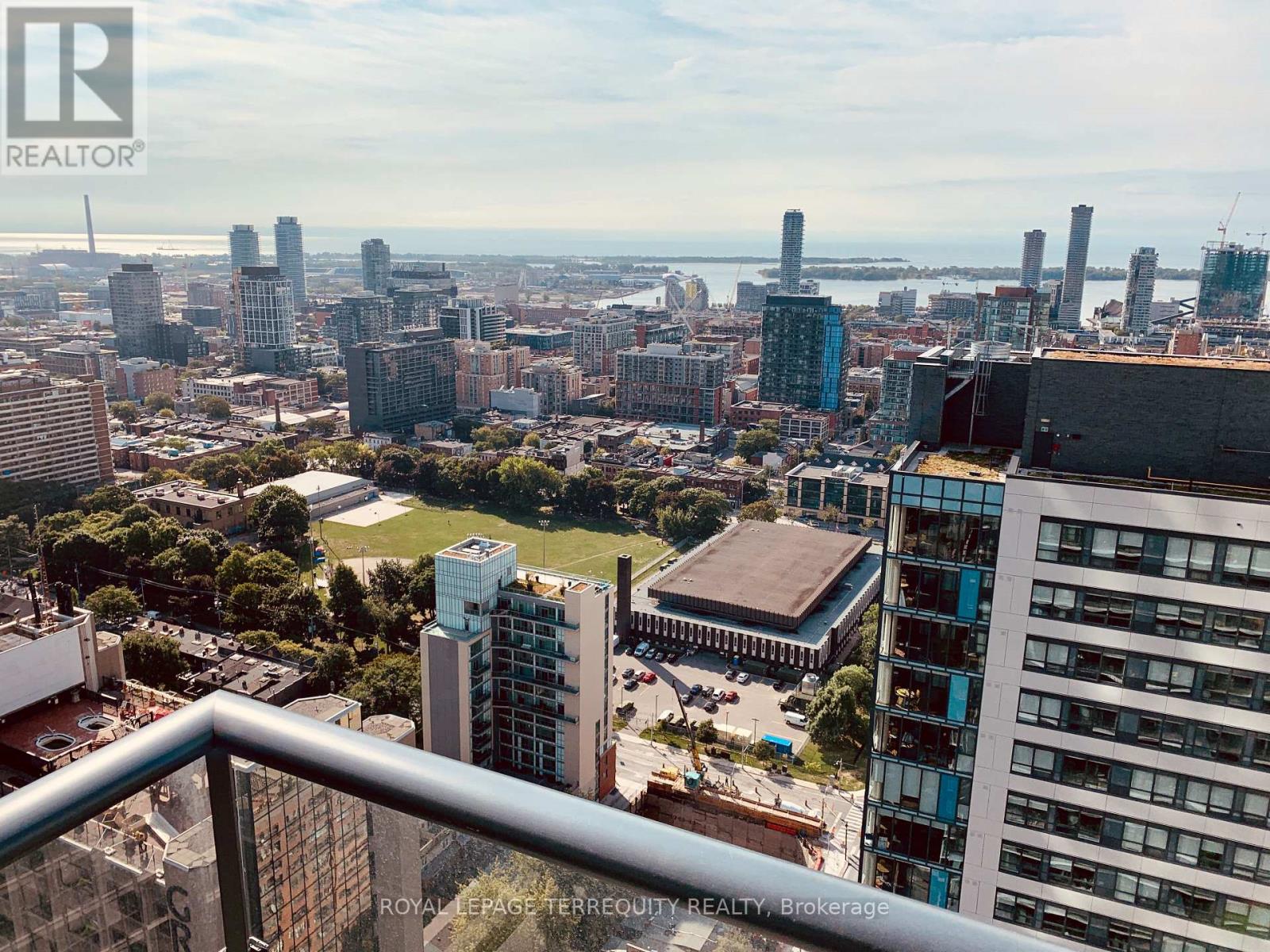 3405 - 159 Dundas Street E, Toronto, Ontario  M5B 0A9 - Photo 11 - C12872246