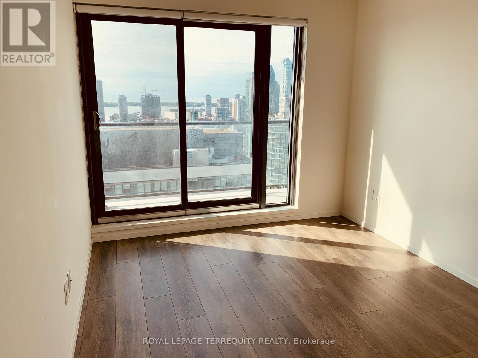 3405 - 159 Dundas Street E, Toronto, Ontario  M5B 0A9 - Photo 5 - C12872246