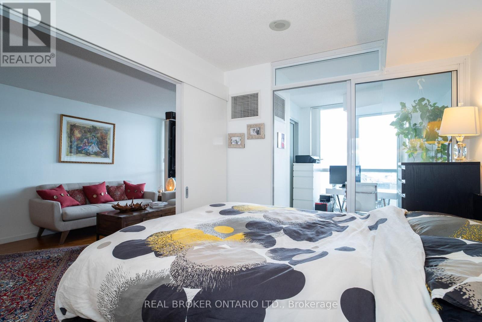 1909 - 8 York Street, Toronto, Ontario  M5J 2Y2 - Photo 14 - C12872270