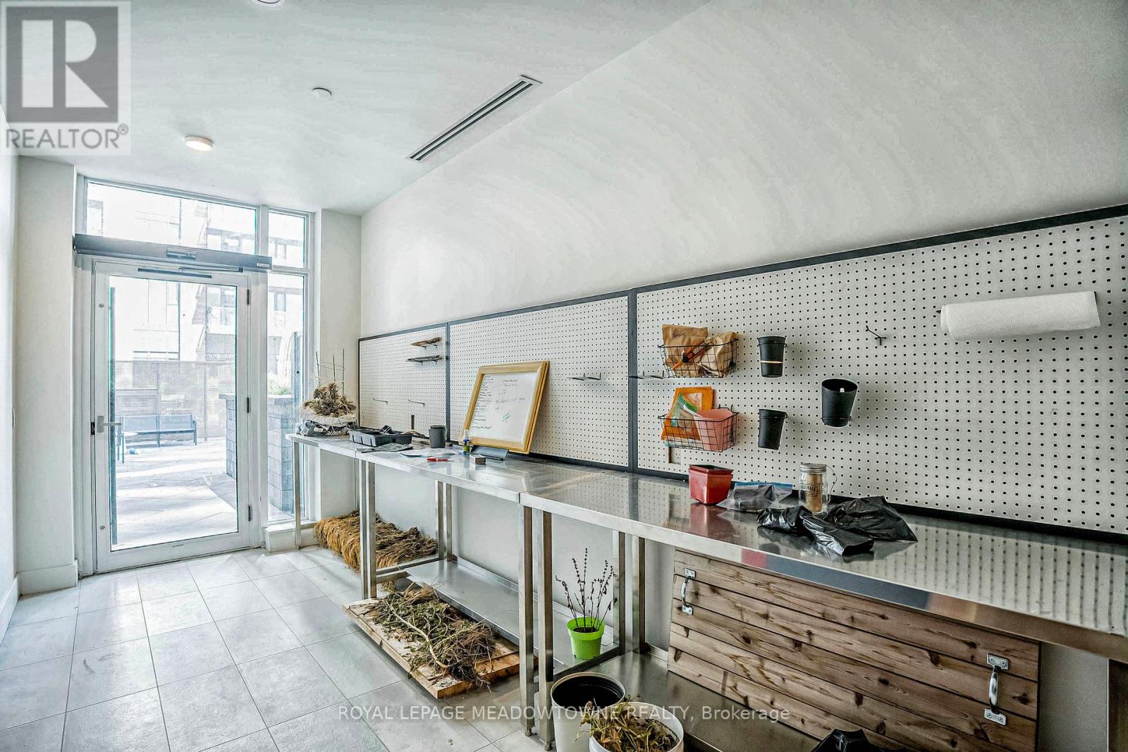 1102 - 130 River Street, Toronto, Ontario  M5A 0R8 - Photo 47 - C12872280