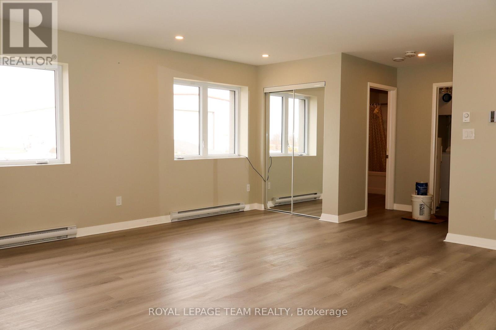 8 - 3880 County 7 Road, South Dundas, Ontario  K0C 1H0 - Photo 4 - X12872238