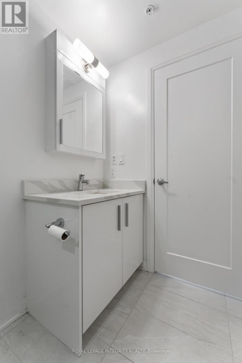 1008 - 805 Carling Avenue, Ottawa, Ontario  K1S 5W9 - Photo 13 - X12872250