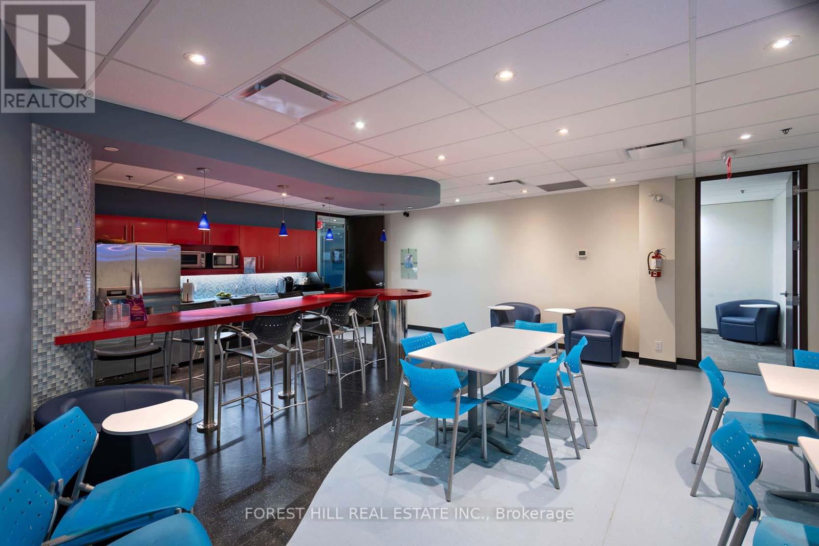 200 - 23 Lesmill Road, Toronto, Ontario  M3B 3P6 - Photo 25 - C12872222