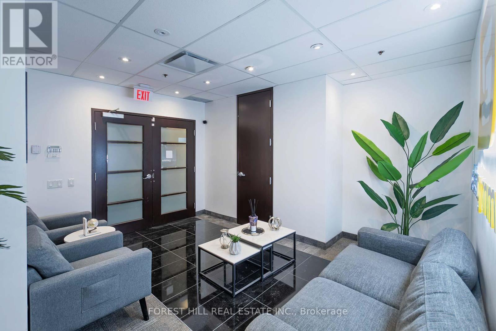 200 - 23 Lesmill Road, Toronto, Ontario  M3B 3P6 - Photo 44 - C12872222