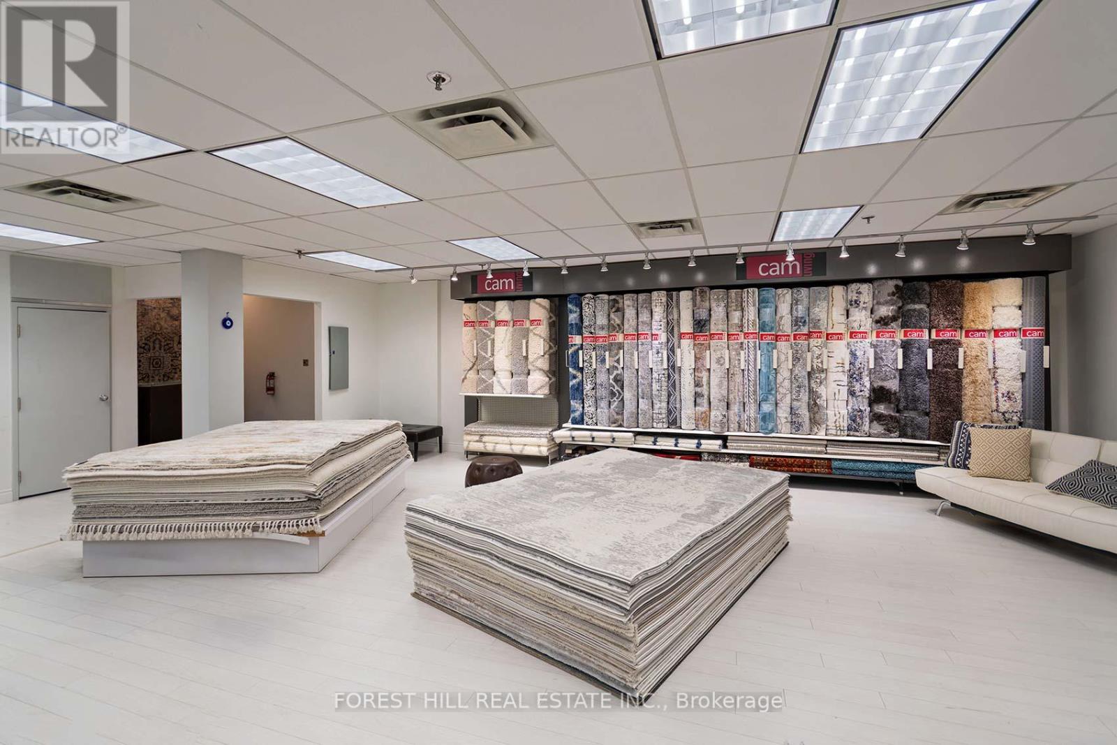 200 - 23 Lesmill Road, Toronto, Ontario  M3B 3P6 - Photo 38 - C12872222