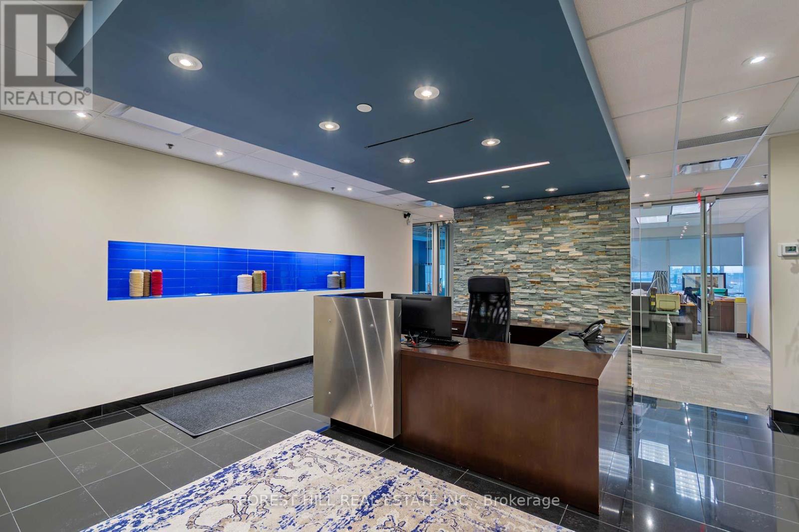 200 - 23 Lesmill Road, Toronto, Ontario  M3B 3P6 - Photo 9 - C12872222