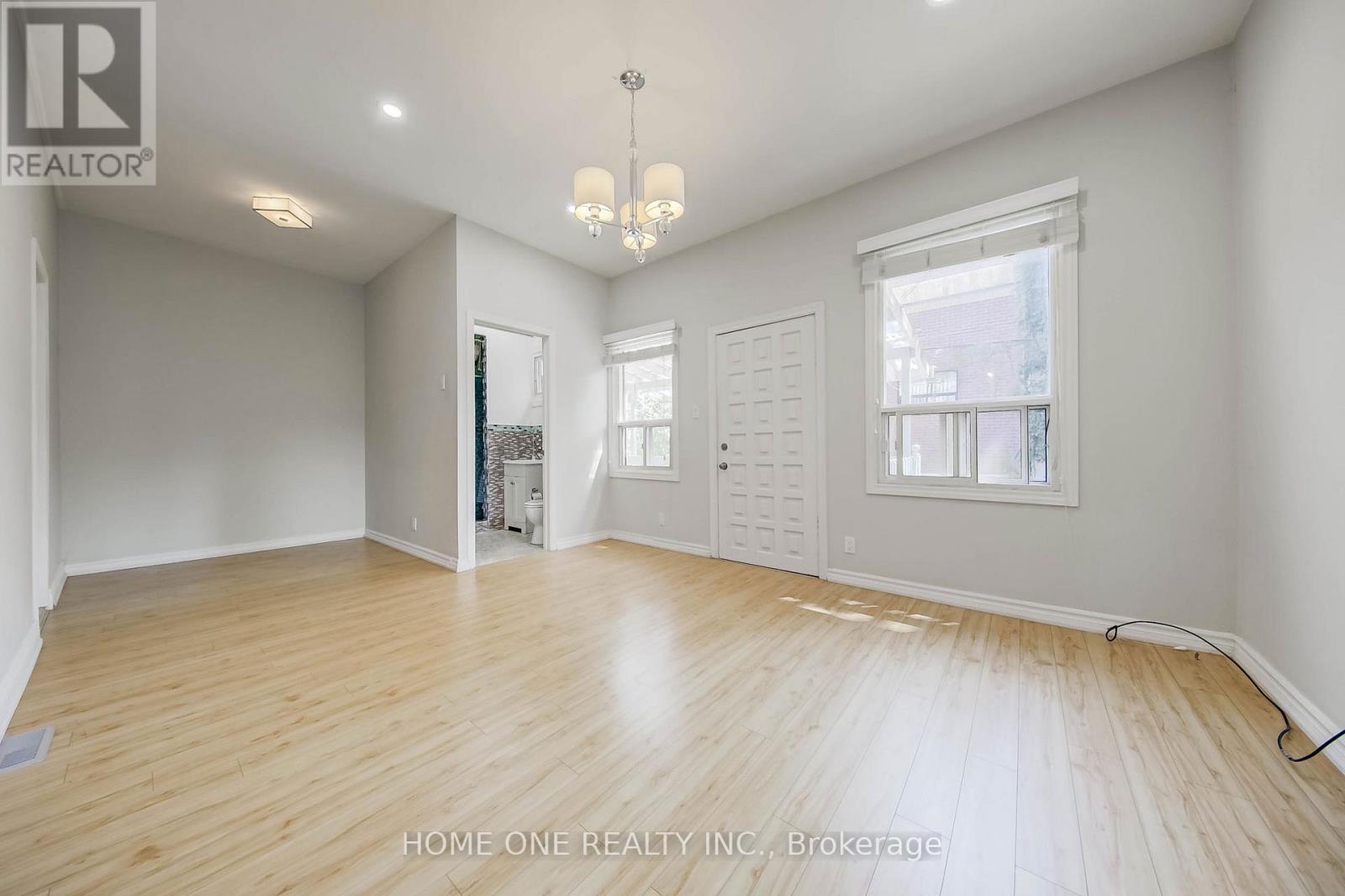 13 Simpson Avenue, Toronto, Ontario  M4K 1A1 - Photo 14 - E12853236