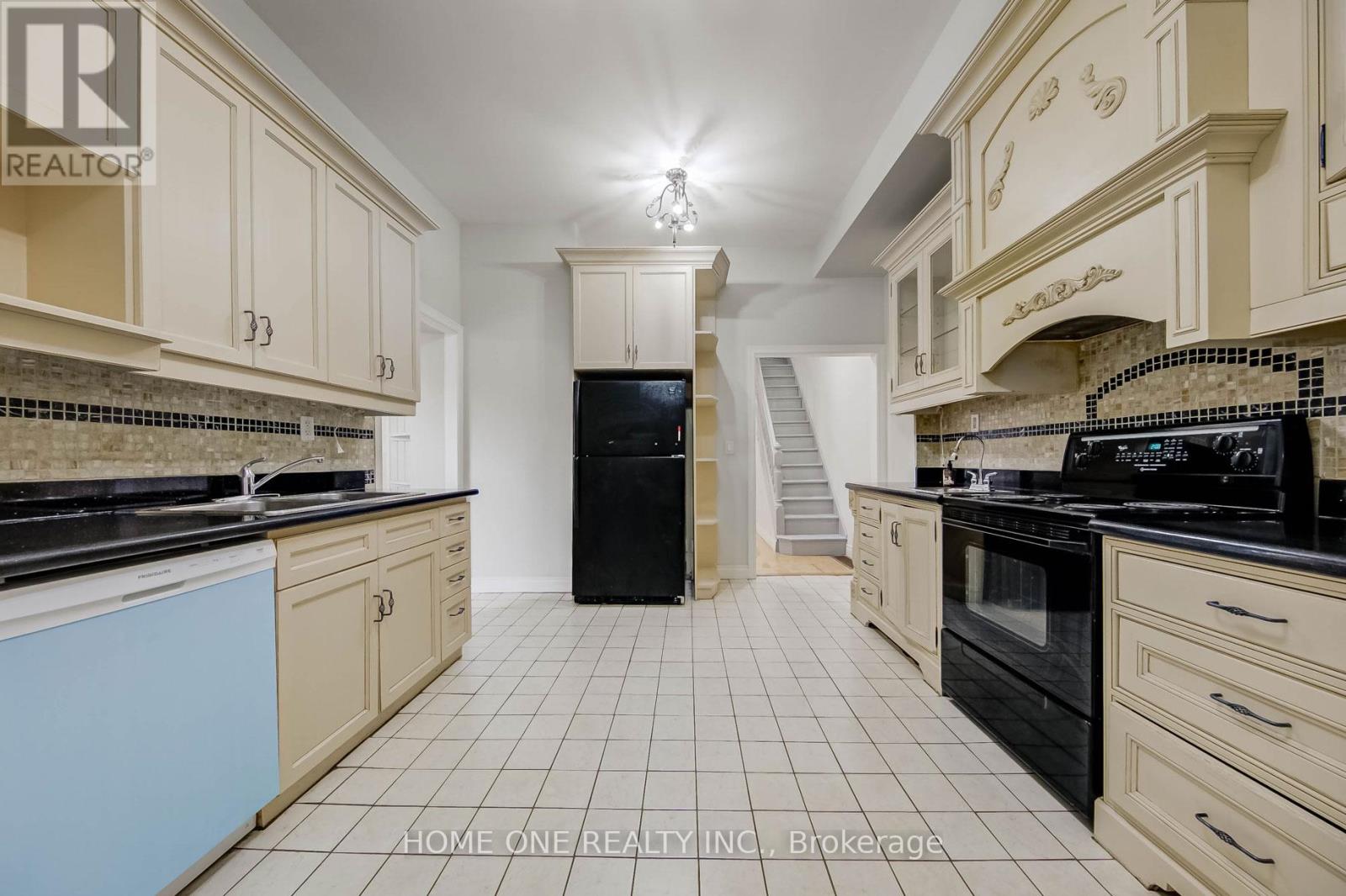 13 Simpson Avenue, Toronto, Ontario  M4K 1A1 - Photo 18 - E12853236