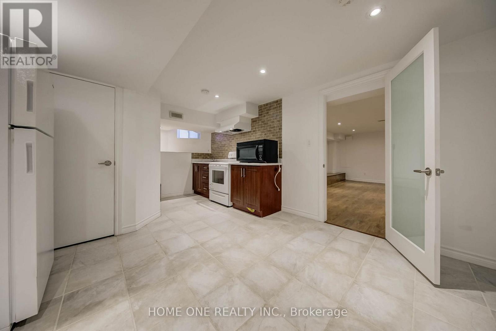 13 Simpson Avenue, Toronto, Ontario  M4K 1A1 - Photo 40 - E12853236