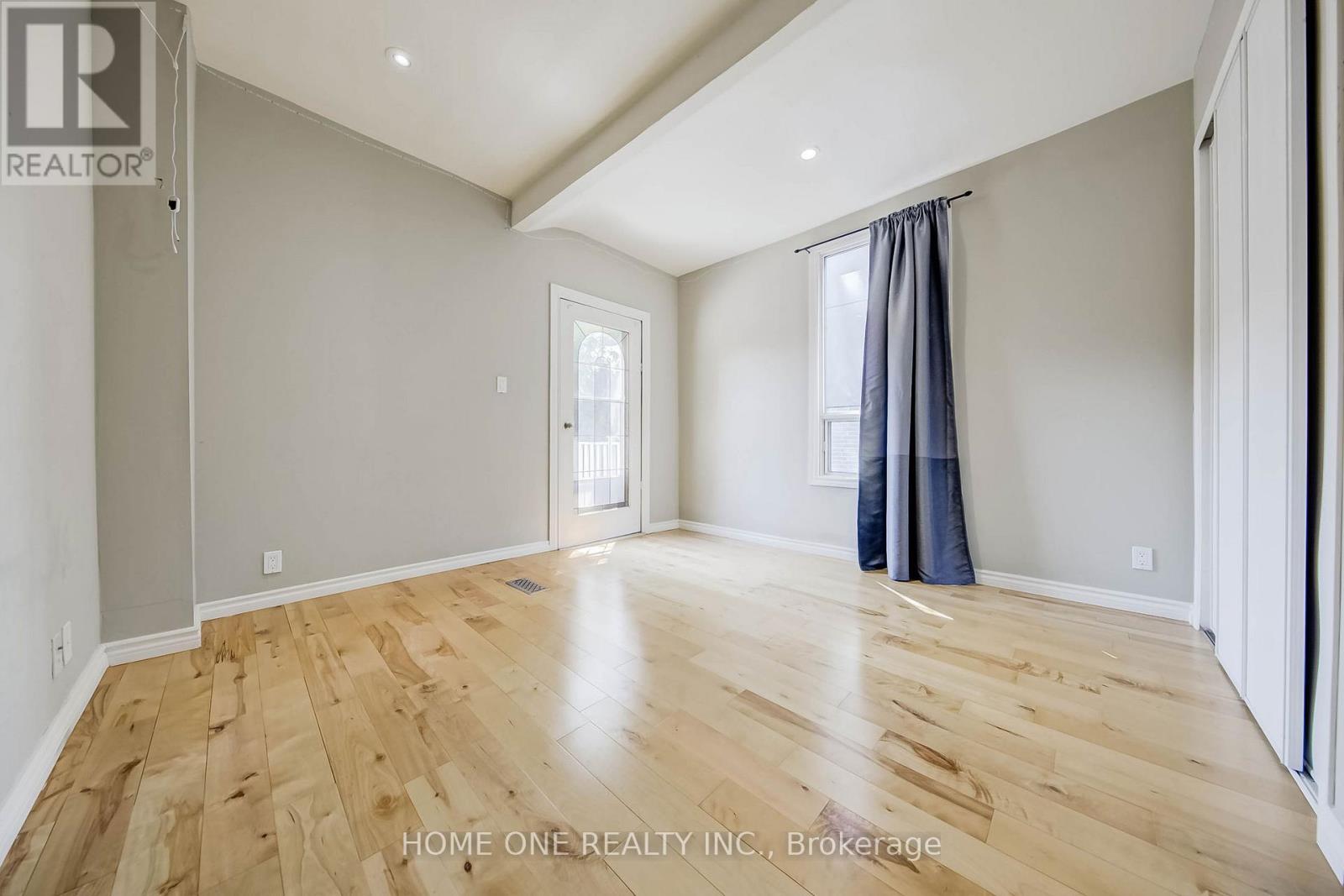 13 Simpson Avenue, Toronto, Ontario  M4K 1A1 - Photo 6 - E12853236