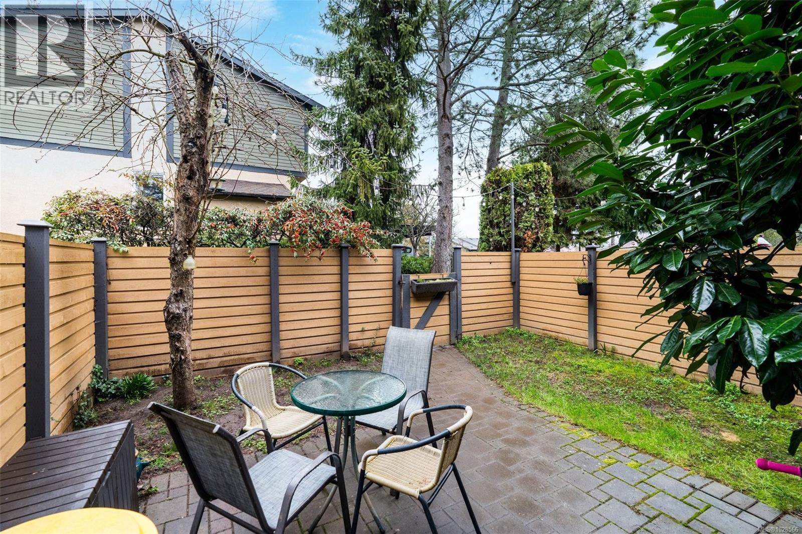 587 Crossandra Cres, Saanich, British Columbia  V8Z 6G4 - Photo 27 - 1028566