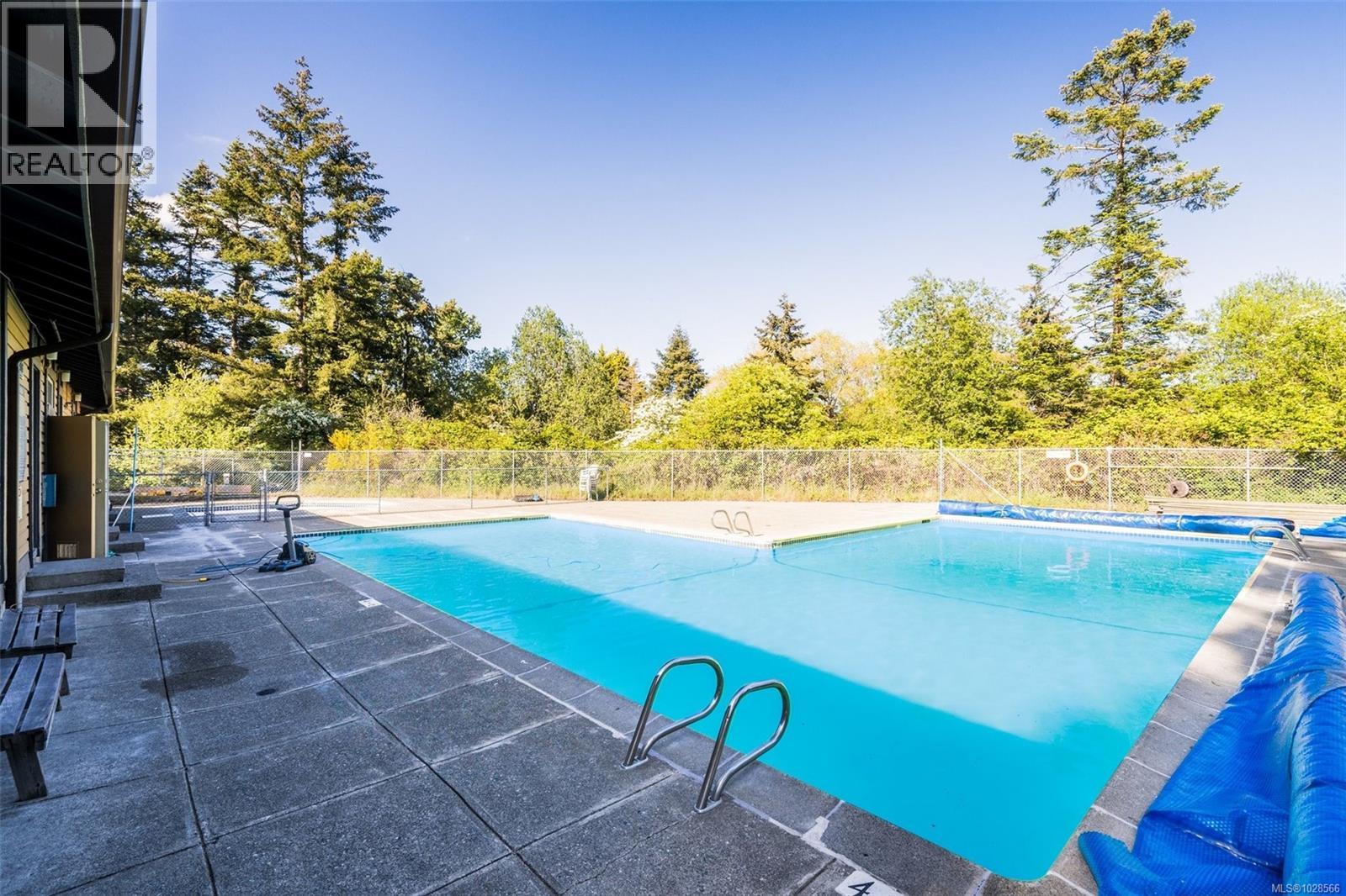 587 Crossandra Cres, Saanich, British Columbia  V8Z 6G4 - Photo 29 - 1028566