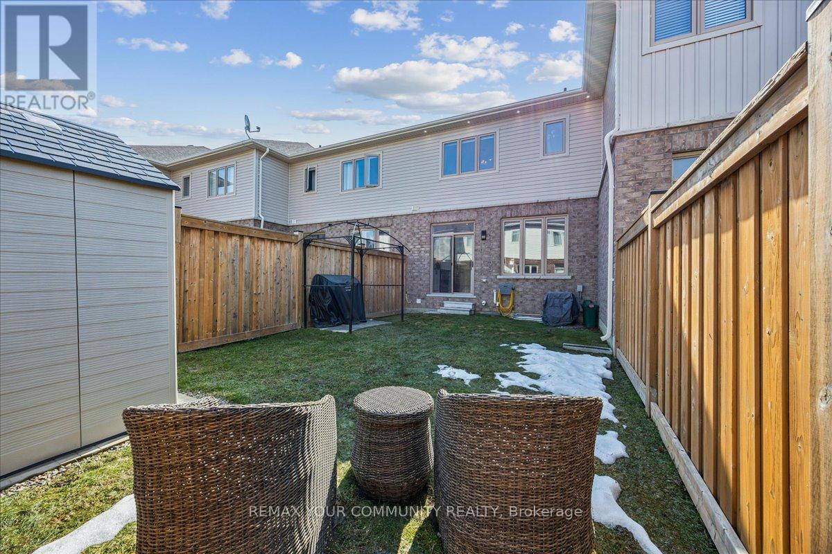 36 Clifford Crescent, New Tecumseth (Tottenham), Ontario  L0G 1W0 - Photo 31 - N12872298