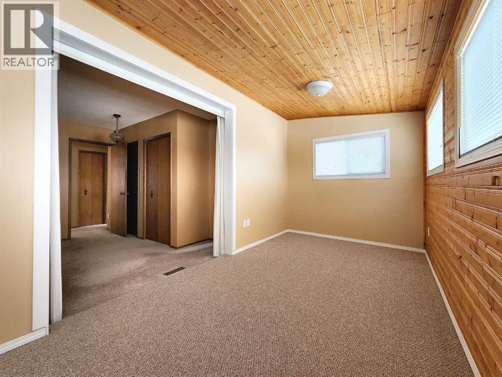 15 Elm Crescent S, Lethbridge, Alberta  T1K 4S8 - Photo 27 - A2288681