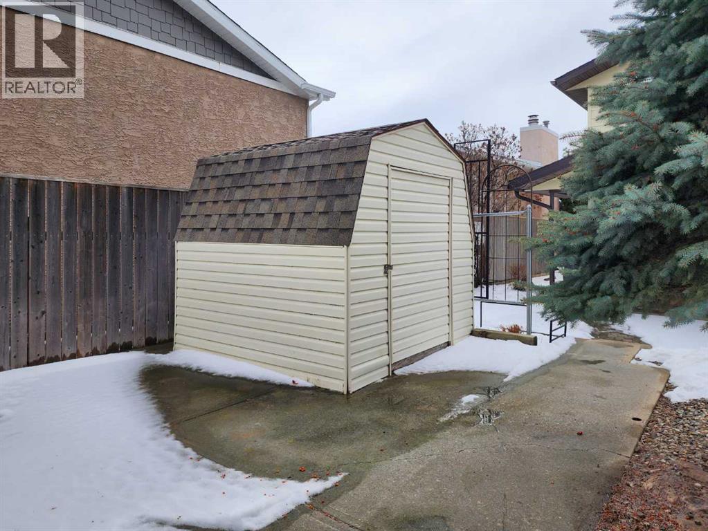 15 Elm Crescent S, Lethbridge, Alberta  T1K 4S8 - Photo 33 - A2288681