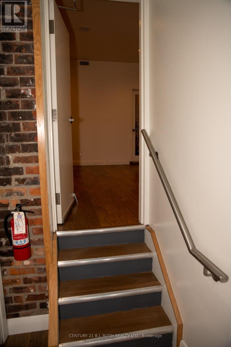 Level 3a - 119 Dunlop Street E, Barrie (City Centre), Ontario  L4M 1A6 - Photo 9 - S12872228