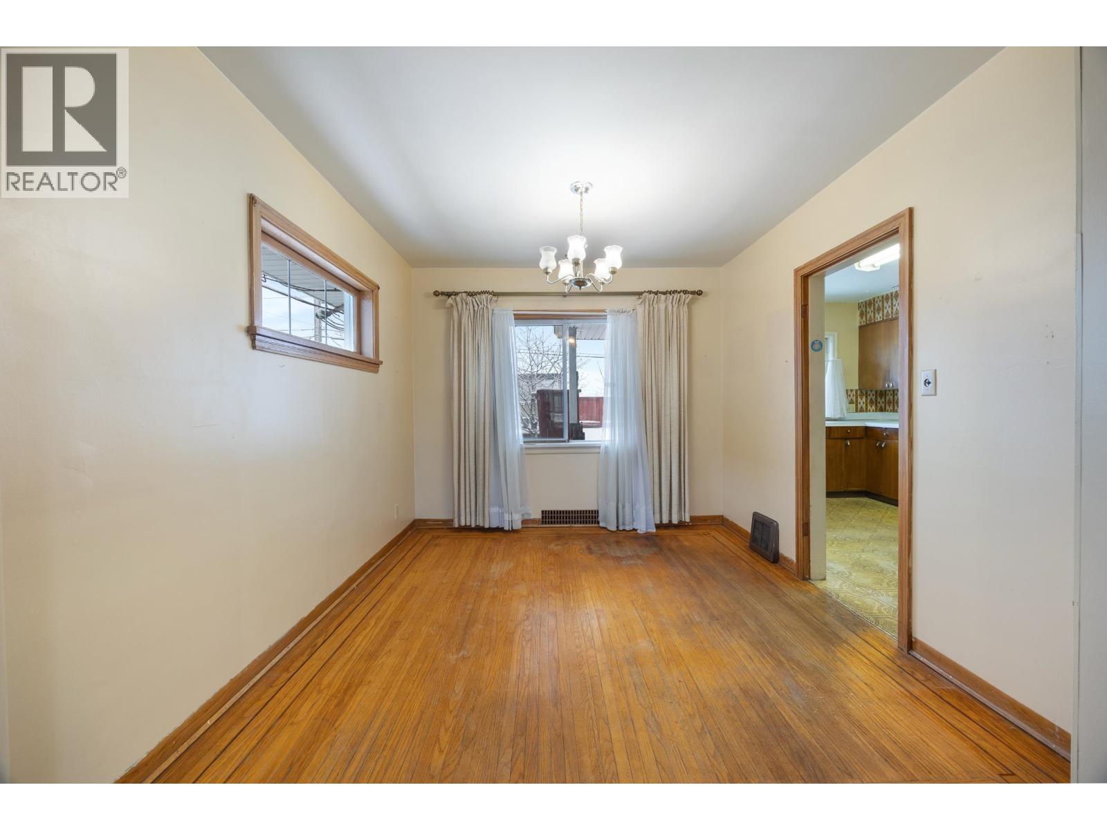 7917 18th Avenue, Burnaby, British Columbia  V3N 1J7 - Photo 15 - R3097424