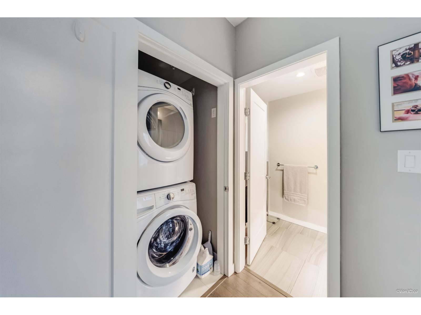 D211 20211 66 Avenue, Langley, British Columbia  V2Y 0L4 - Photo 21 - R3098684