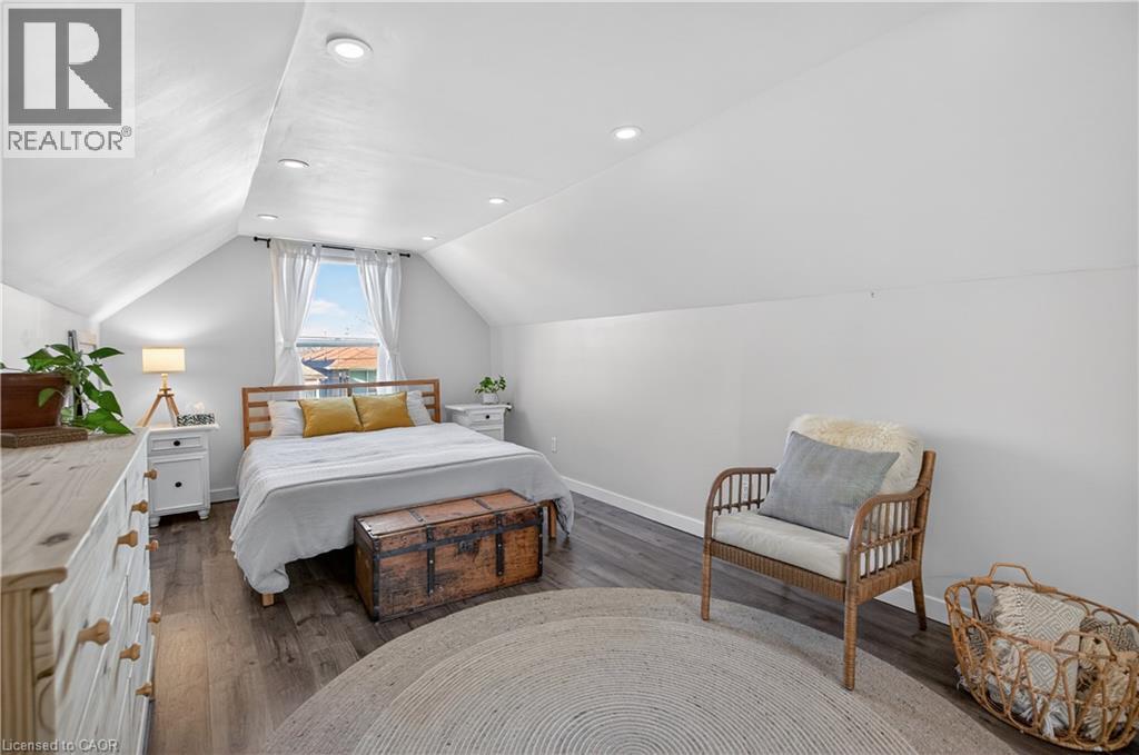 262 Britannia Avenue, Hamilton, Ontario  L8H 1X8 - Photo 19 - 40811360