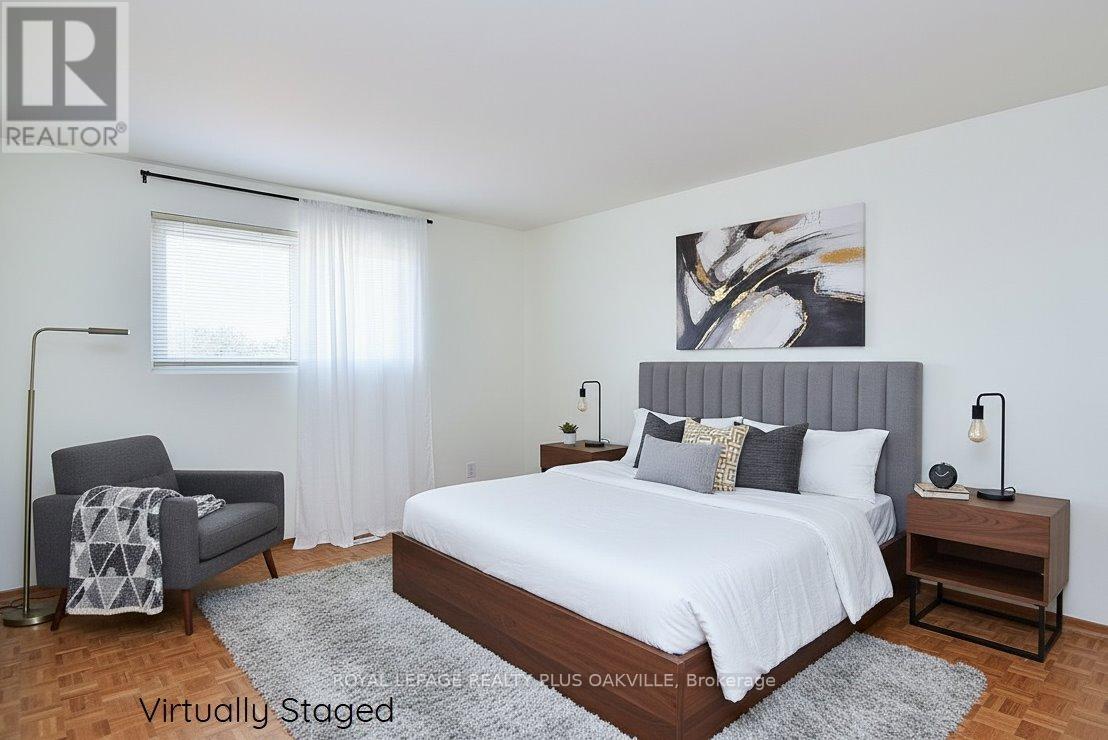 56 Greenbriar Road, Brampton, Ontario  L6S 2A3 - Photo 17 - W12872224