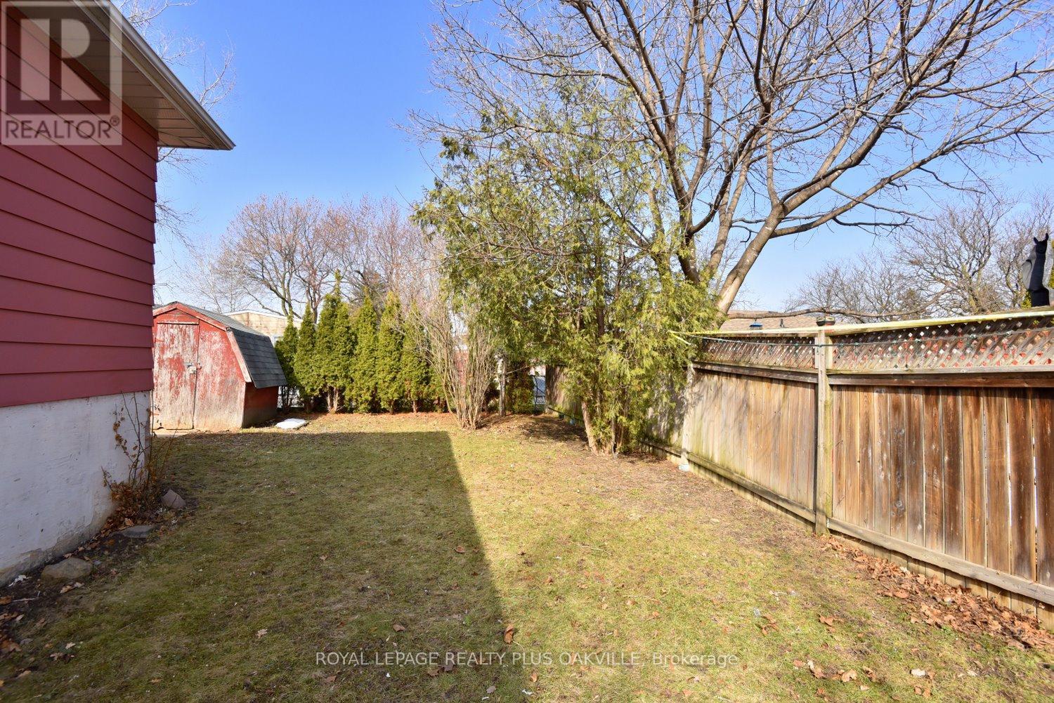 56 Greenbriar Road, Brampton, Ontario  L6S 2A3 - Photo 34 - W12872224