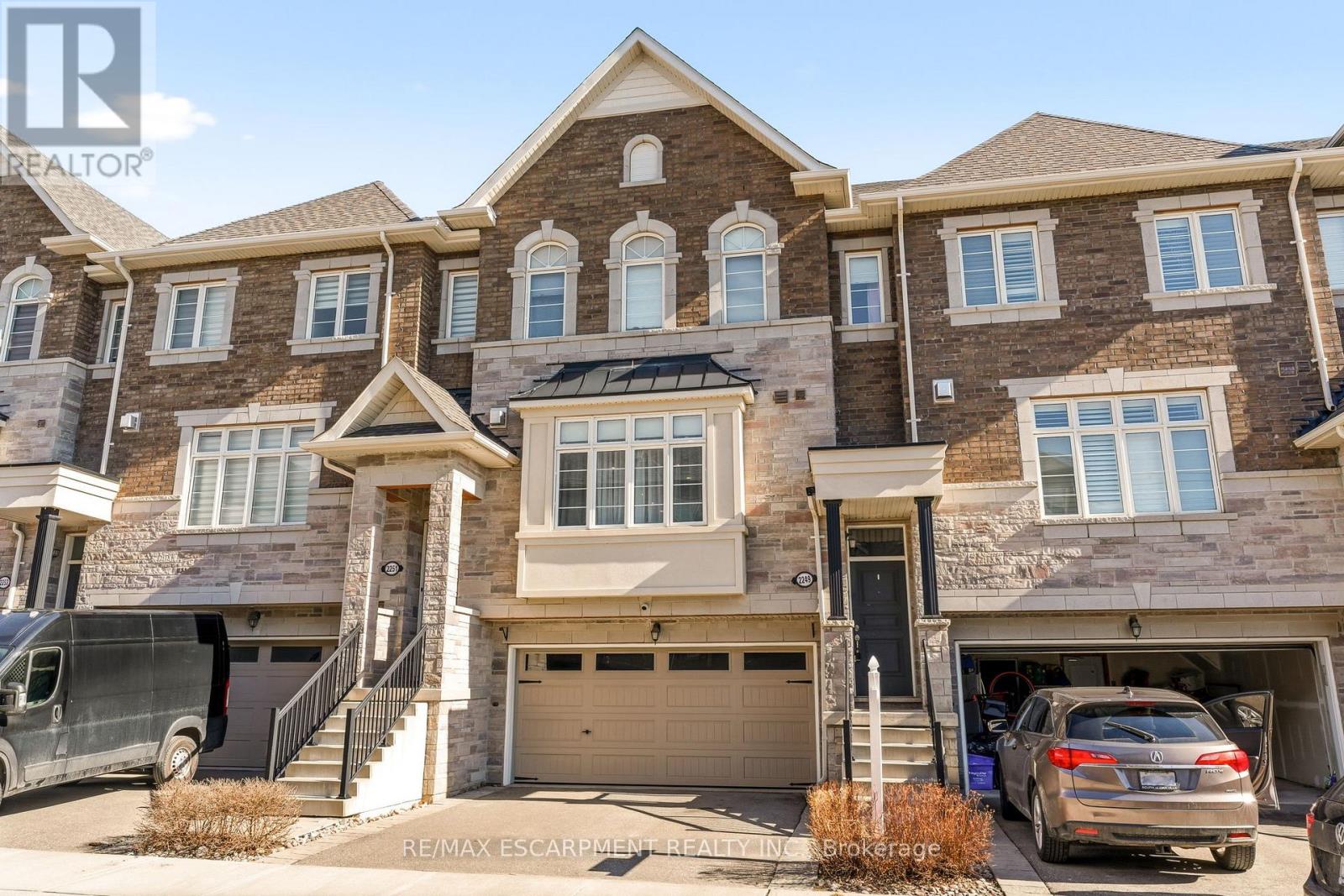 2249 Khalsa Gate, Oakville, Ontario  L6M 1P4 - Photo 1 - W12872252