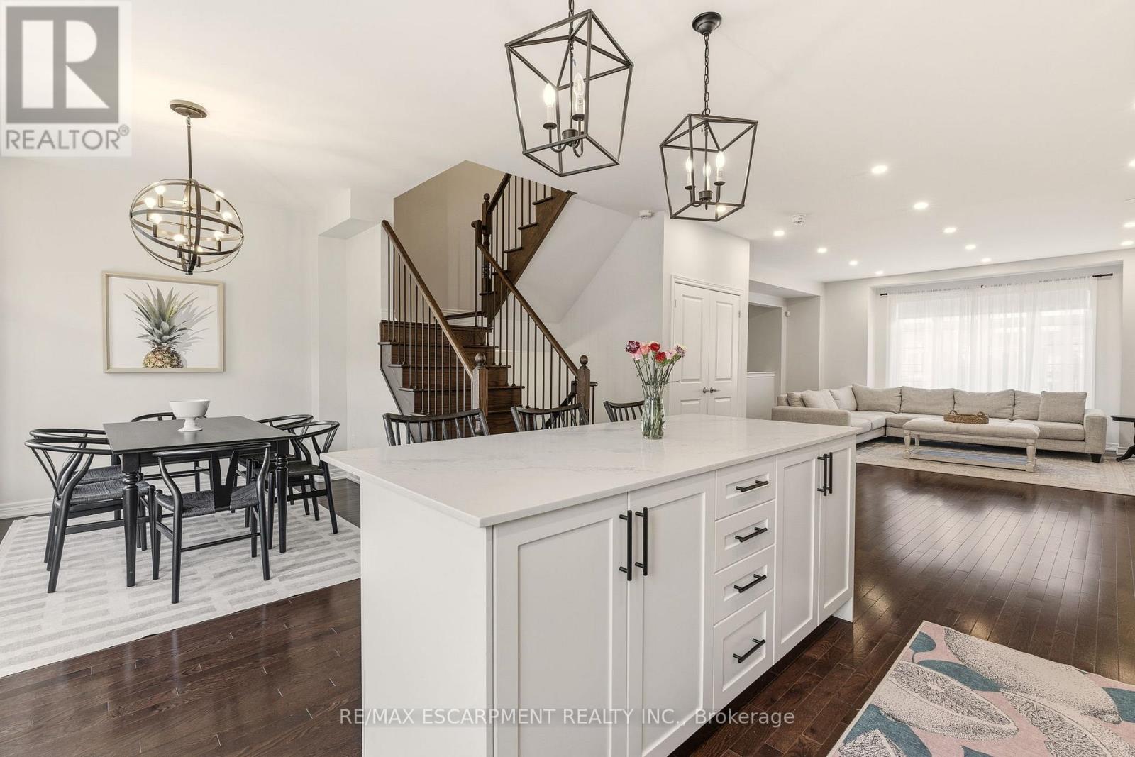 2249 Khalsa Gate, Oakville, Ontario  L6M 1P4 - Photo 8 - W12872252