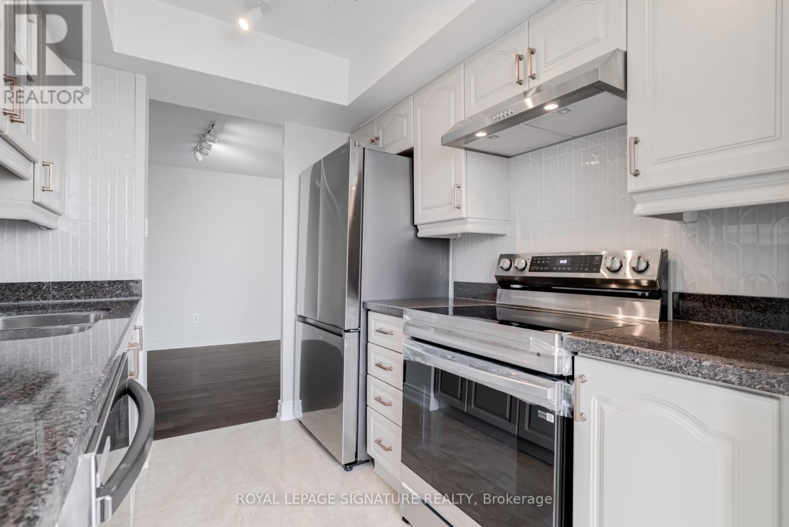 2009 - 550 Webb Drive, Mississauga, Ontario  L5B 3Y4 - Photo 14 - W12872260