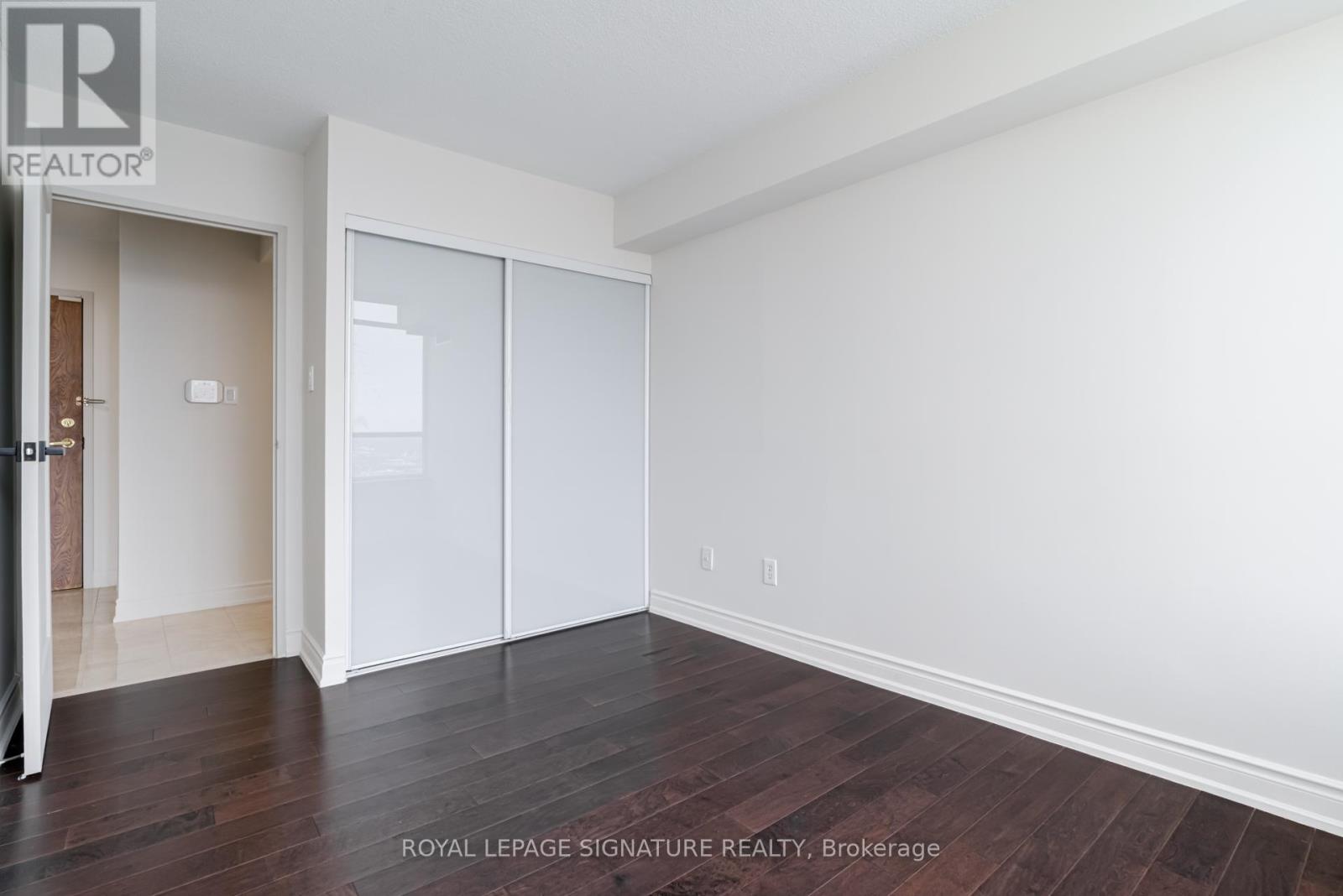 2009 - 550 Webb Drive, Mississauga, Ontario  L5B 3Y4 - Photo 20 - W12872260