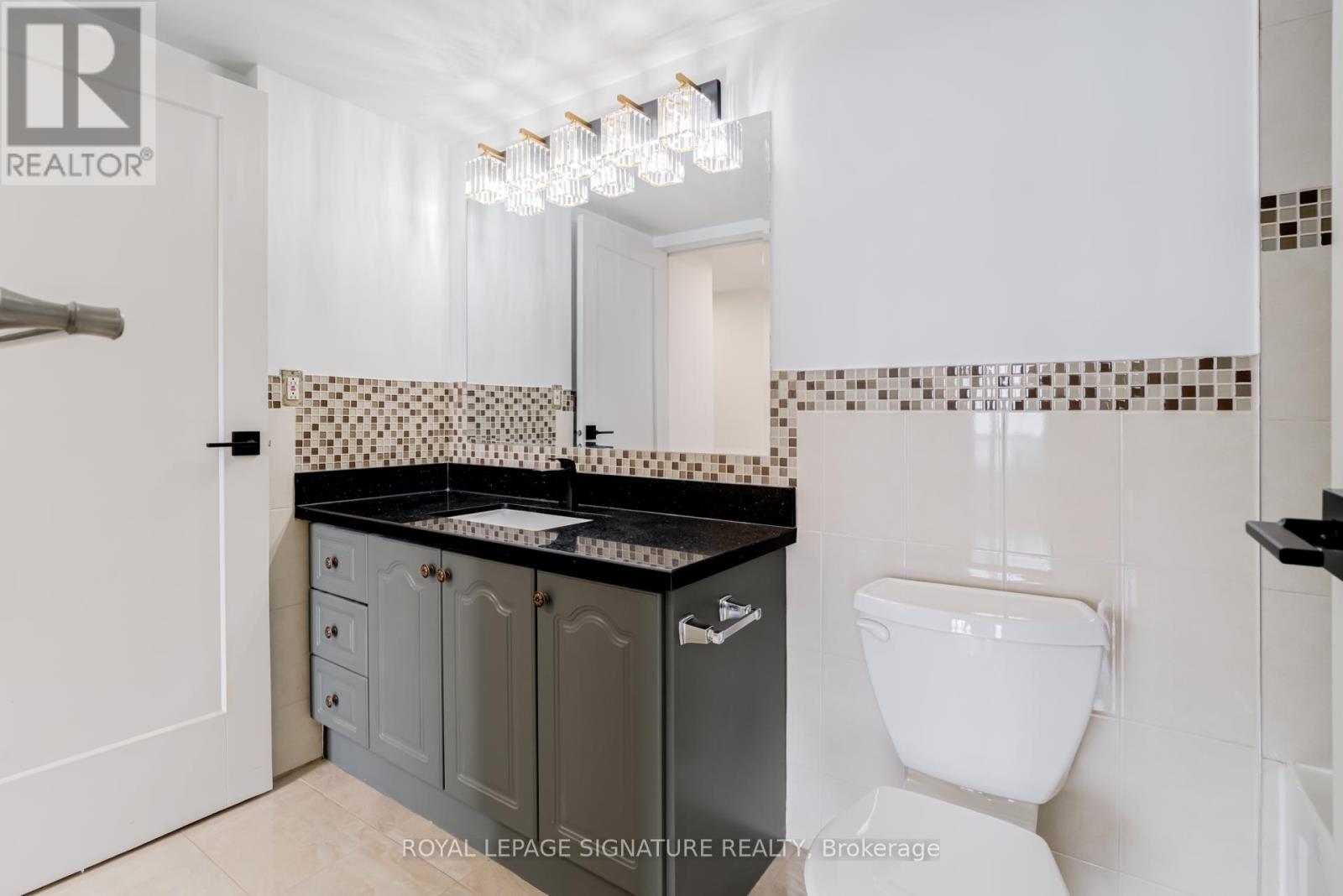 2009 - 550 Webb Drive, Mississauga, Ontario  L5B 3Y4 - Photo 25 - W12872260