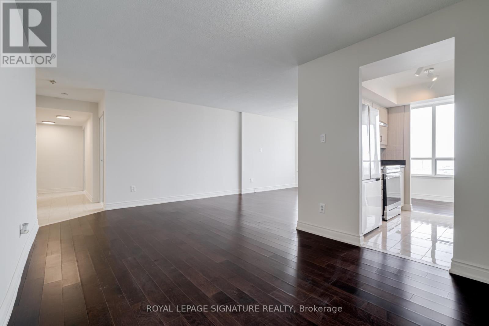 2009 - 550 Webb Drive, Mississauga, Ontario  L5B 3Y4 - Photo 7 - W12872260