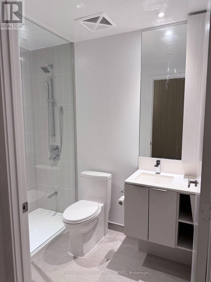 5901 - 3900 Confederation Parkway, Mississauga, Ontario  L5B 0M3 - Photo 15 - W12872284