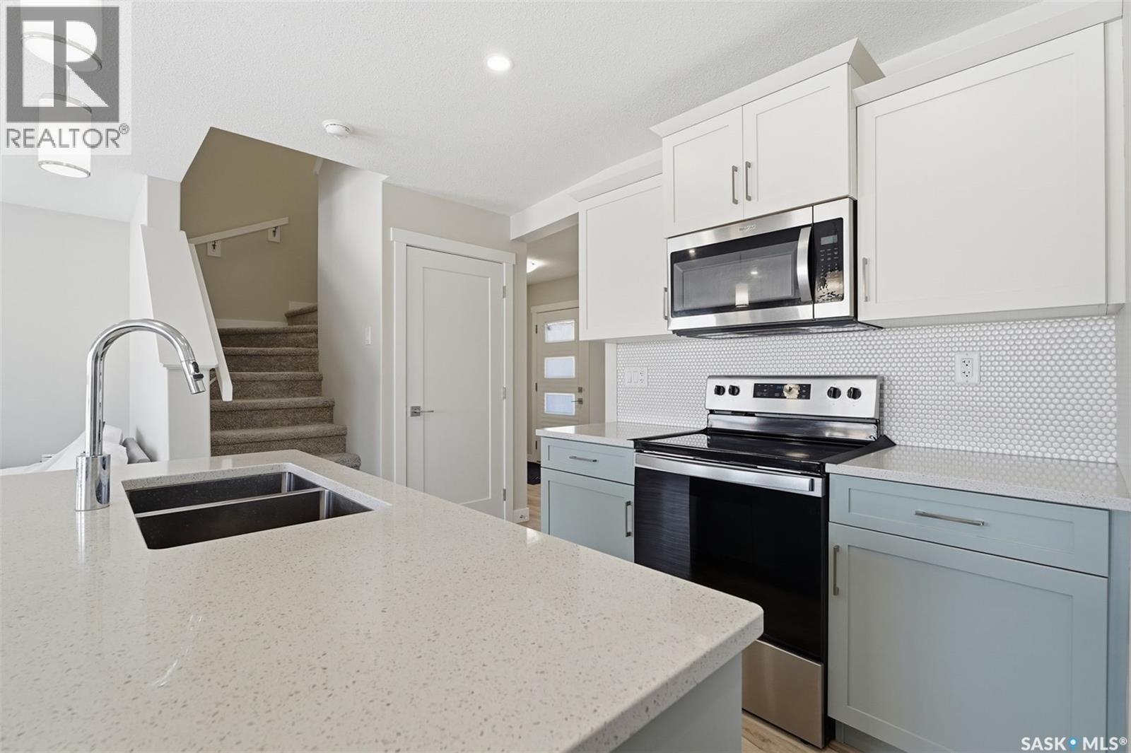 410 Myles Heidt Manor, Saskatoon, Saskatchewan  S7W 1J1 - Photo 8 - SK030066