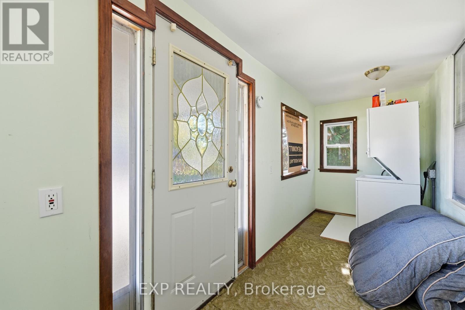 4741 First Avenue, Niagara Falls, Ontario  L2E 4G6 - Photo 5 - X12872180