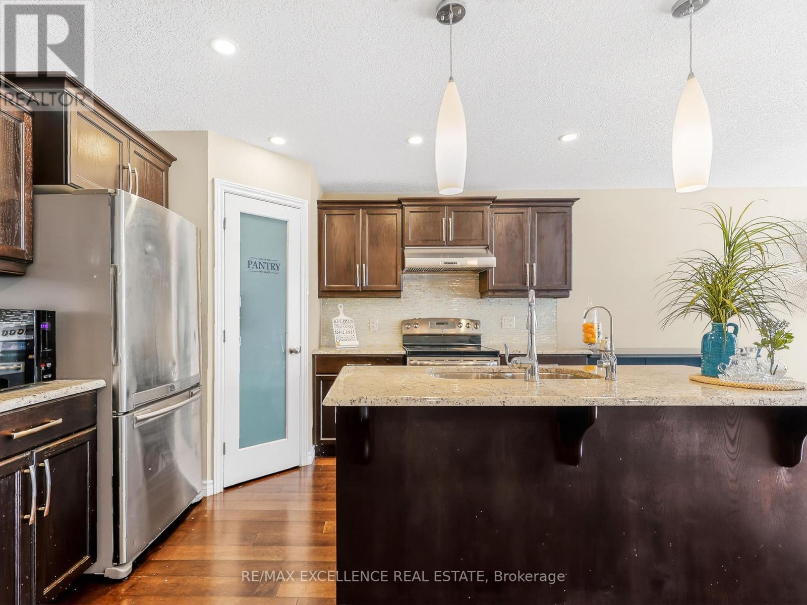 3329 Casson Way, London South (South W), Ontario  N6L 0B9 - Photo 5 - X12872192