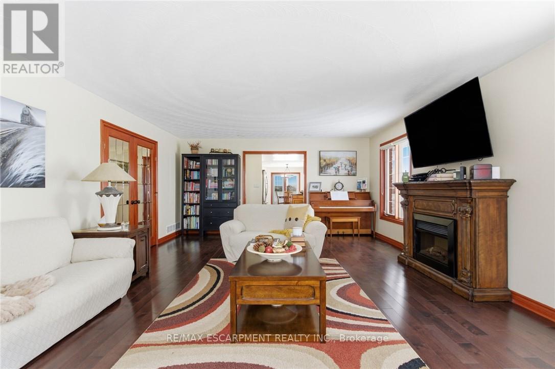 3810 River Road, Haldimand, Ontario  N3W 2K7 - Photo 13 - X12872230