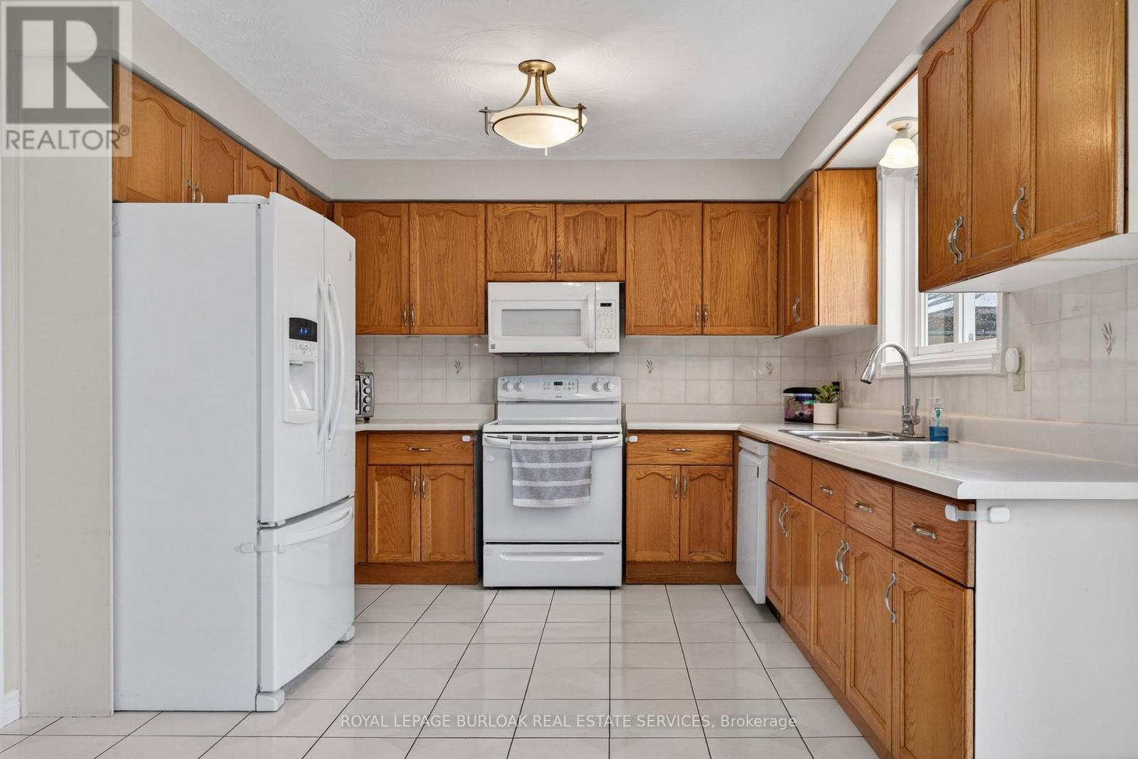 189 Templemead Drive, Hamilton, Ontario  L8W 2W1 - Photo 12 - X12872276