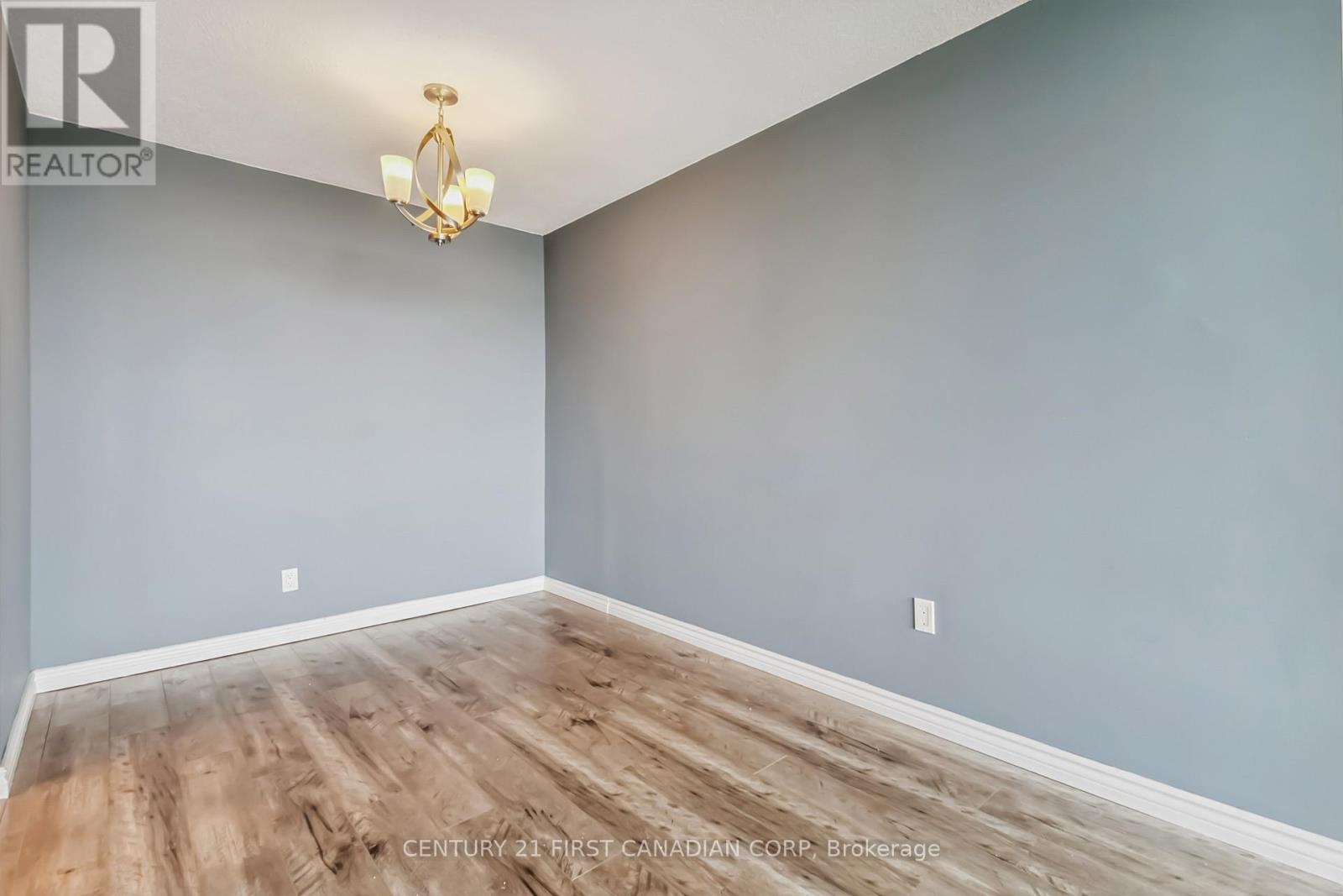 1215 - 45 Pond Mills Road, London South, Ontario  N5Z 4W5 - Photo 13 - X12847494