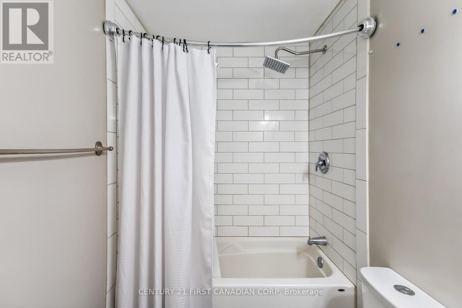 1215 - 45 Pond Mills Road, London South, Ontario  N5Z 4W5 - Photo 28 - X12847494