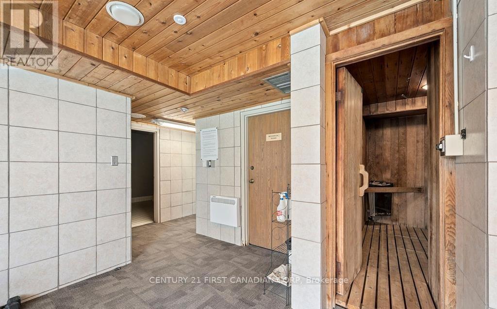 1215 - 45 Pond Mills Road, London South, Ontario  N5Z 4W5 - Photo 39 - X12847494