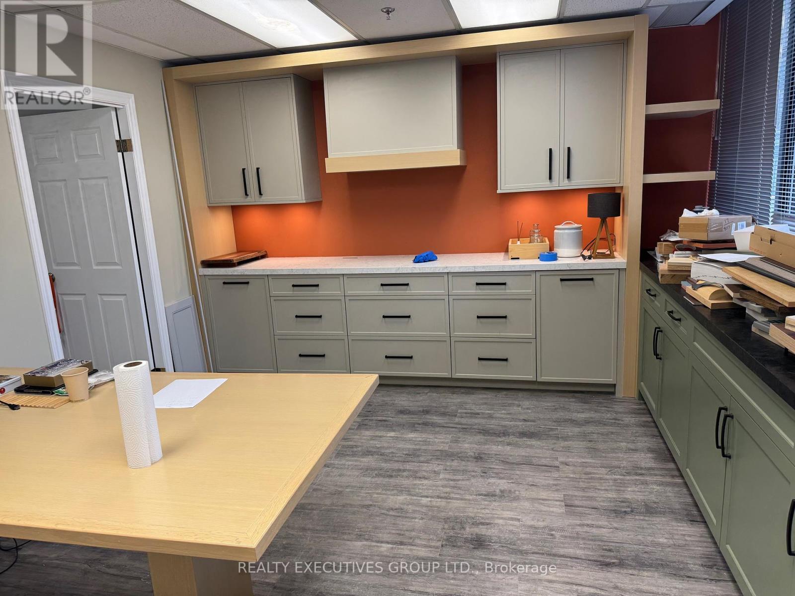 102a - 8111 Yonge Street, Markham, Ontario  L3T 4V9 - Photo 5 - N12858486