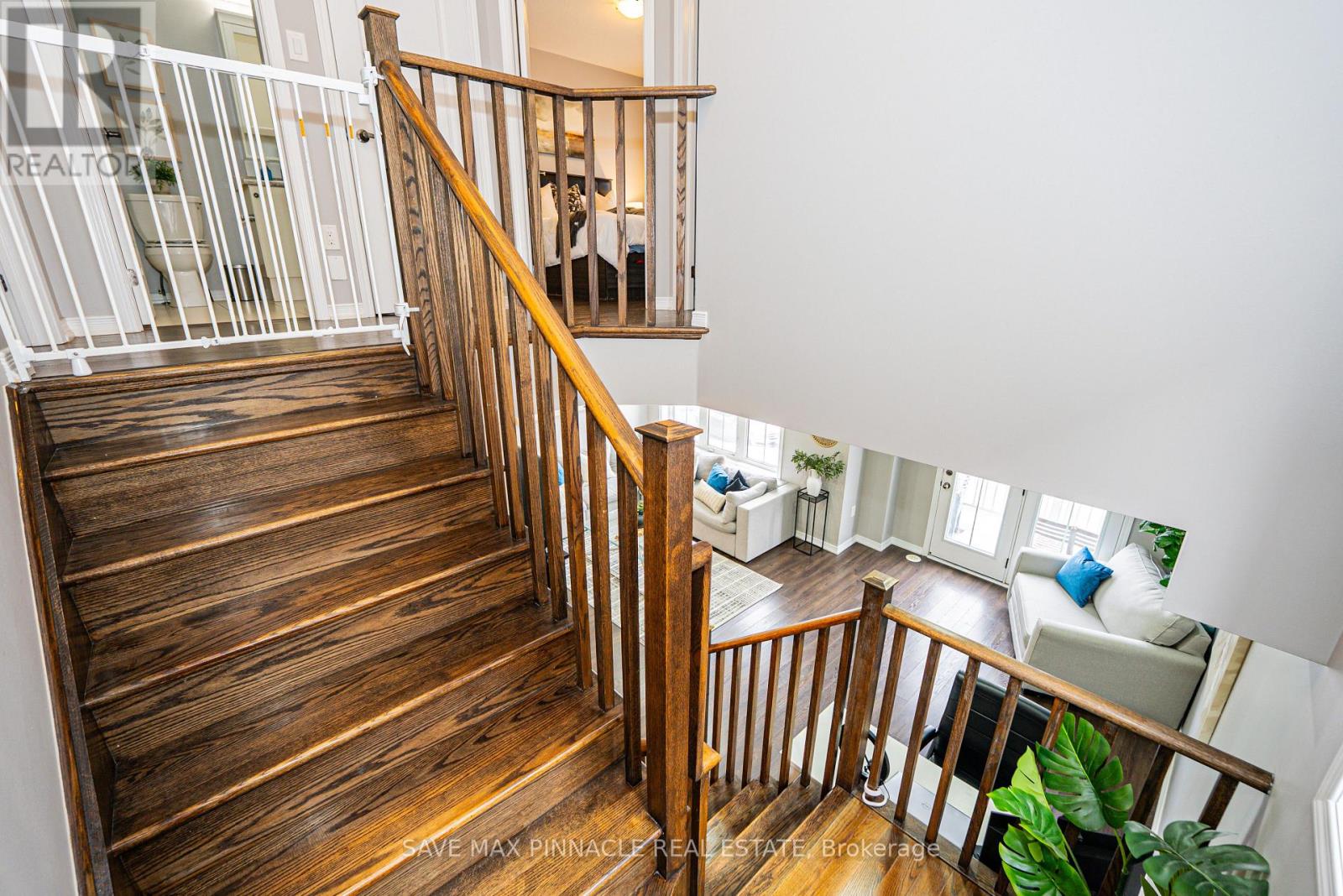 25 Golden Springs Drive, Brampton, Ontario  L7A 0C7 - Photo 24 - W12870838