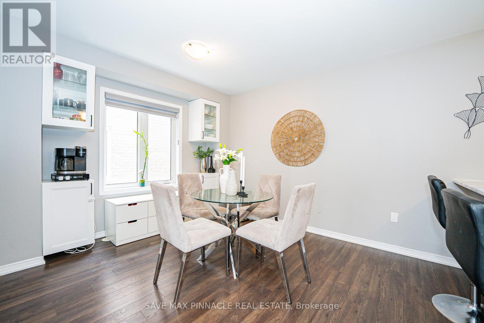 25 Golden Springs Drive, Brampton, Ontario  L7A 0C7 - Photo 15 - W12870838