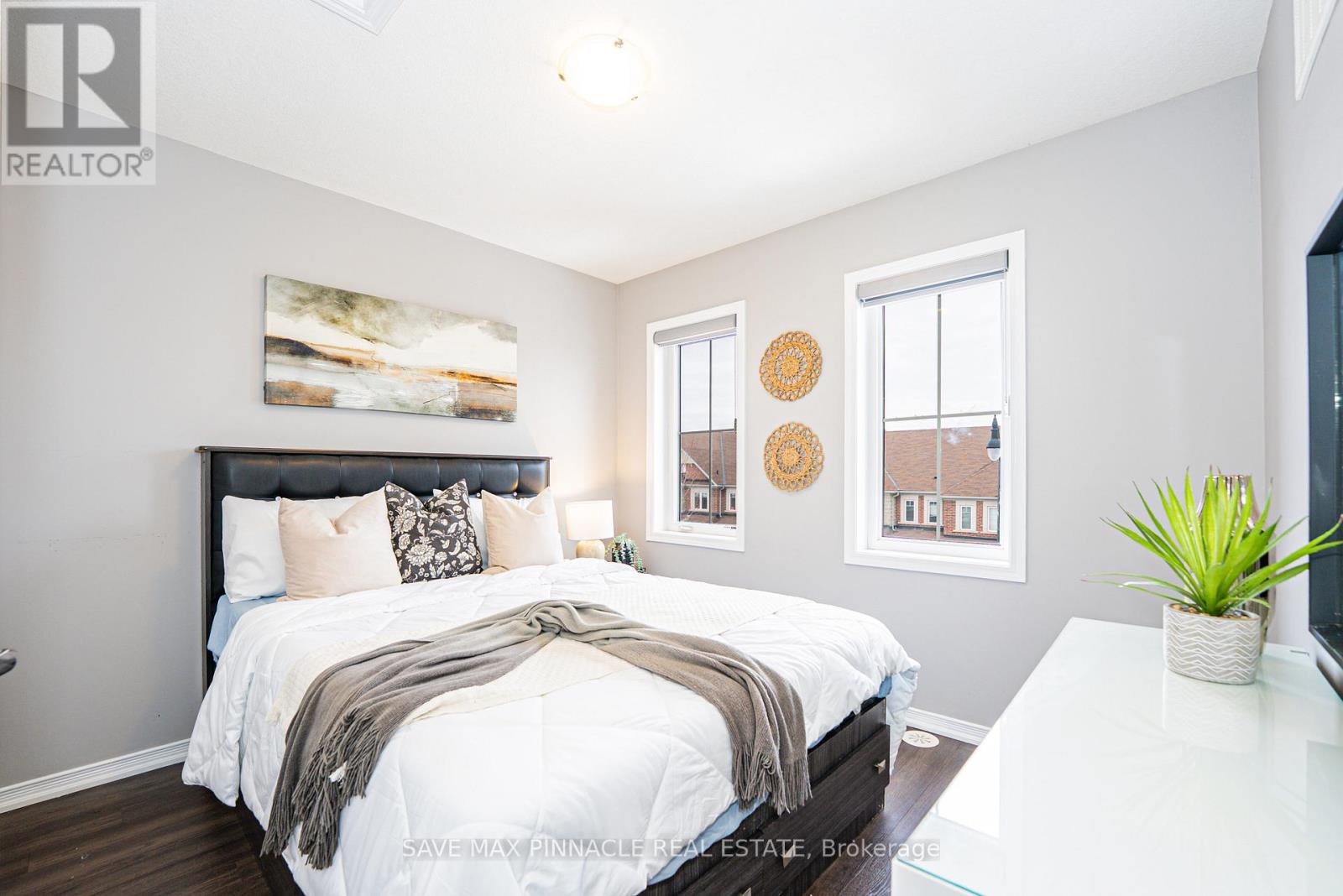 25 Golden Springs Drive, Brampton, Ontario  L7A 0C7 - Photo 32 - W12870838