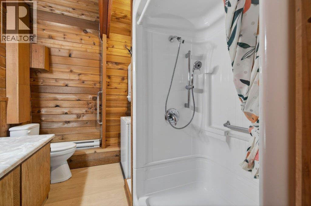 1398 Gillespie Road, Sorrento, British Columbia  V0E 2W0 - Photo 23 - 10377313