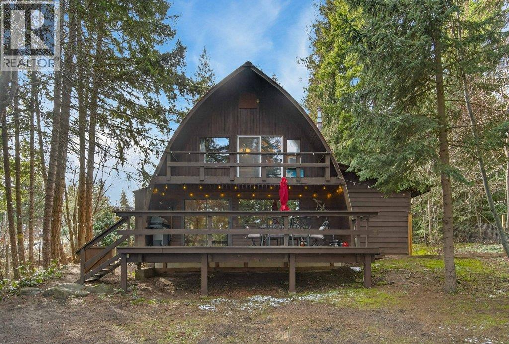 1398 Gillespie Road, Sorrento, British Columbia  V0E 2W0 - Photo 1 - 10377313