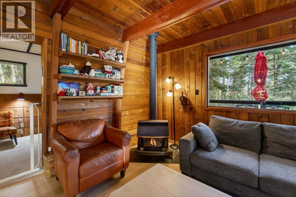 1398 Gillespie Road, Sorrento, British Columbia  V0E 2W0 - Photo 31 - 10377313